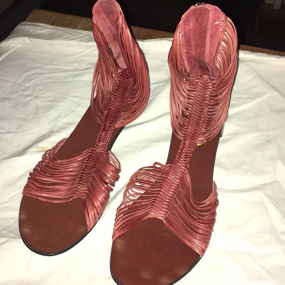 Vince Camuto leather sandals size 7.5B